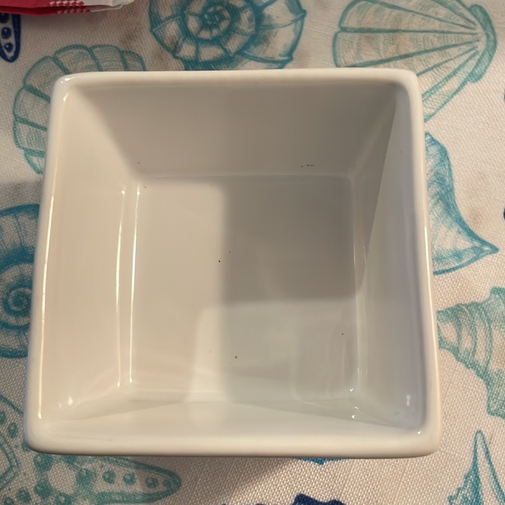 Beekman Home Ceramic Square Dish 2” x 3”